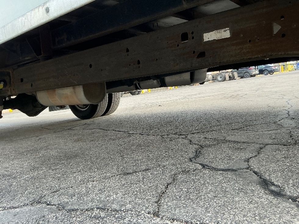 Light Duty Box Truck-Light and Medium Duty Trucks-GMC-2021-Savana G33903-Elkhart-IN-92,418\n\t\tmiles-$ 29,500 - Image 13