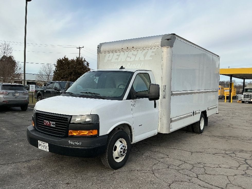 Light Duty Box Truck-Light and Medium Duty Trucks-GMC-2021-Savana G33903-Elkhart-IN-92,418\n\t\tmiles-$ 29,500 - Image 3