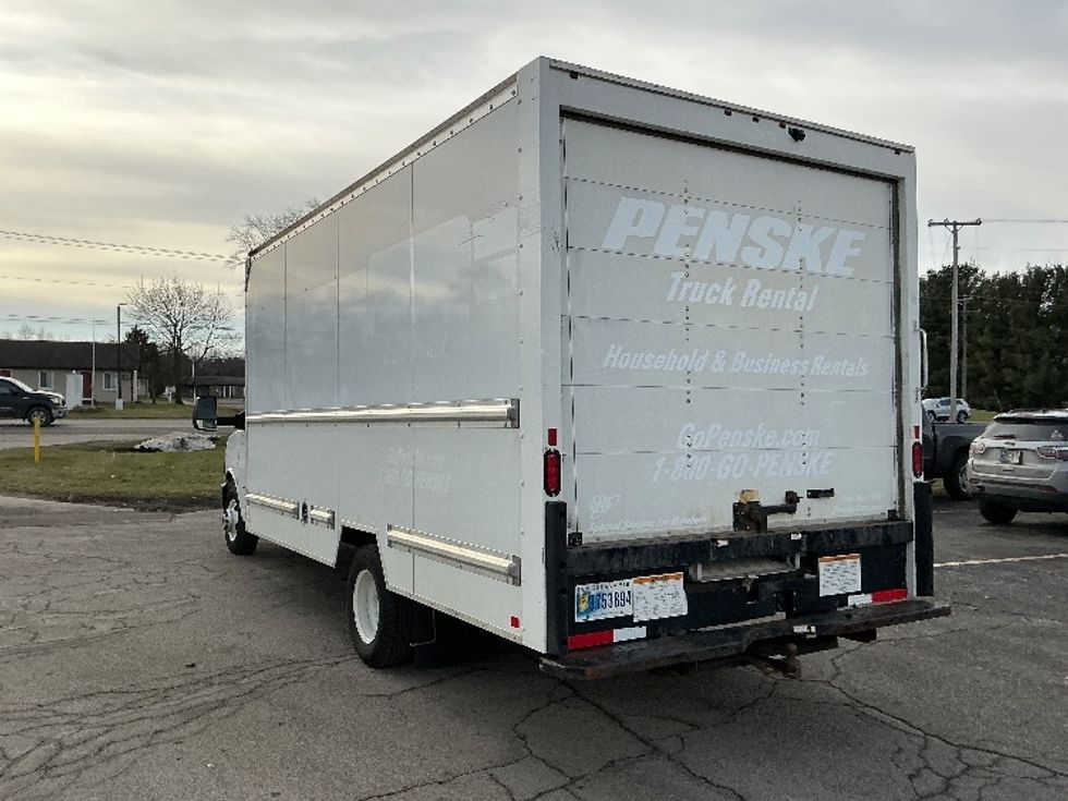 Light Duty Box Truck-Light and Medium Duty Trucks-GMC-2021-Savana G33903-Elkhart-IN-92,418\n\t\tmiles-$ 29,500 - Image 6