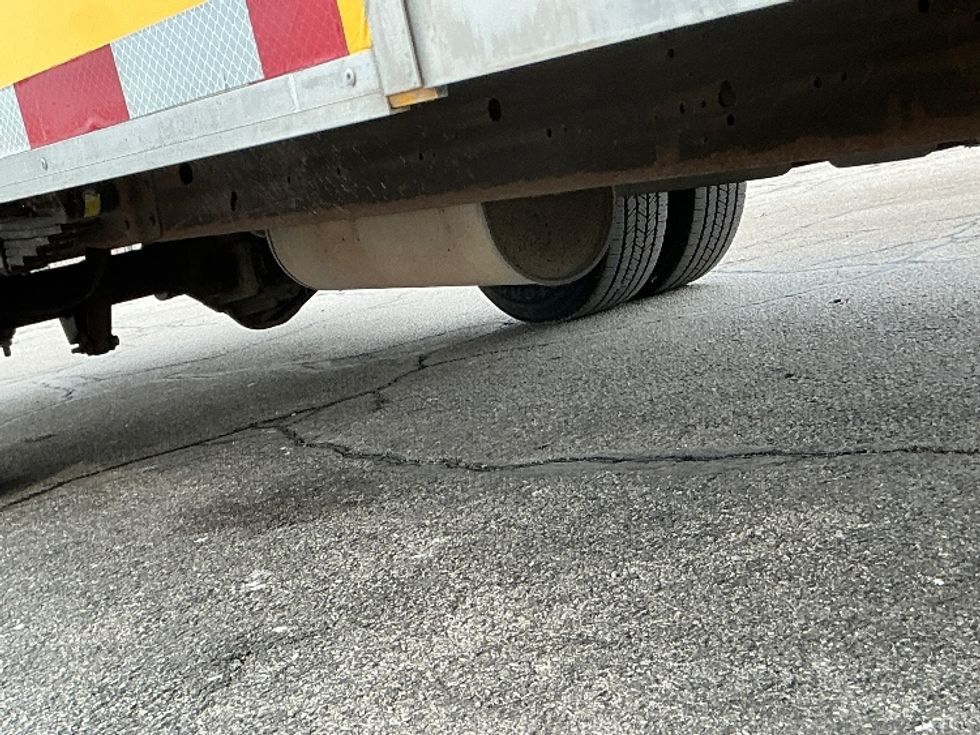 Light Duty Box Truck-Light and Medium Duty Trucks-GMC-2021-Savana G33903-Elkhart-IN-98,275\n\t\tmiles-$ 26,000 - Image 13