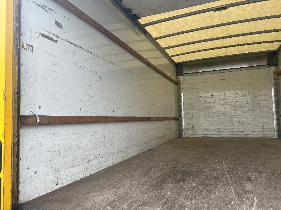 Light Duty Box Truck-Light and Medium Duty Trucks-GMC-2021-Savana G33903-Elmsford-NY-102,868\n\t\tmiles-$ 24,000 - Image 11