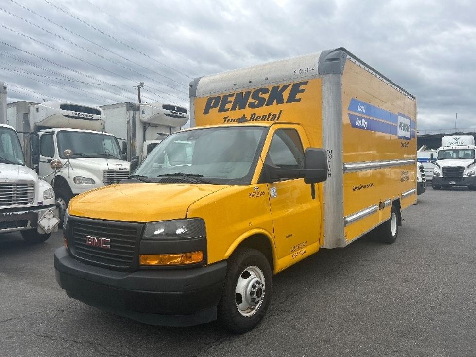 Light Duty Box Truck-Light and Medium Duty Trucks-GMC-2021-Savana G33903-Elmsford-NY-102,868\n\t\tmiles-$ 24,000 - Image 3