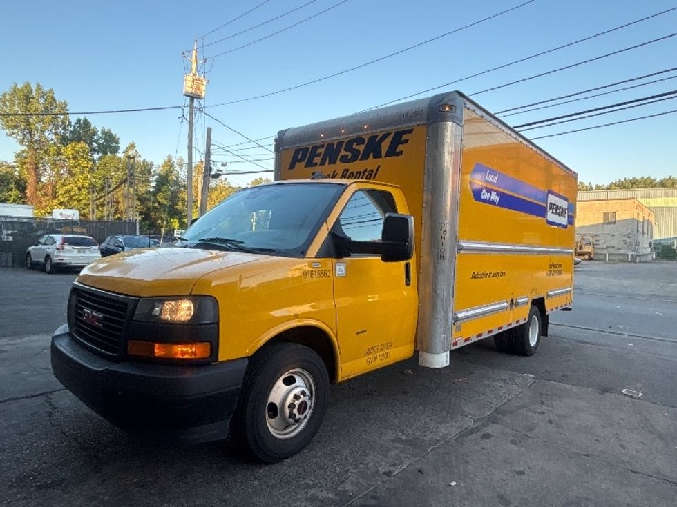 Light Duty Box Truck-Light and Medium Duty Trucks-GMC-2021-Savana G33903-Elmsford-NY-59,808\n\t\tmiles-$ 28,750 - Image 3