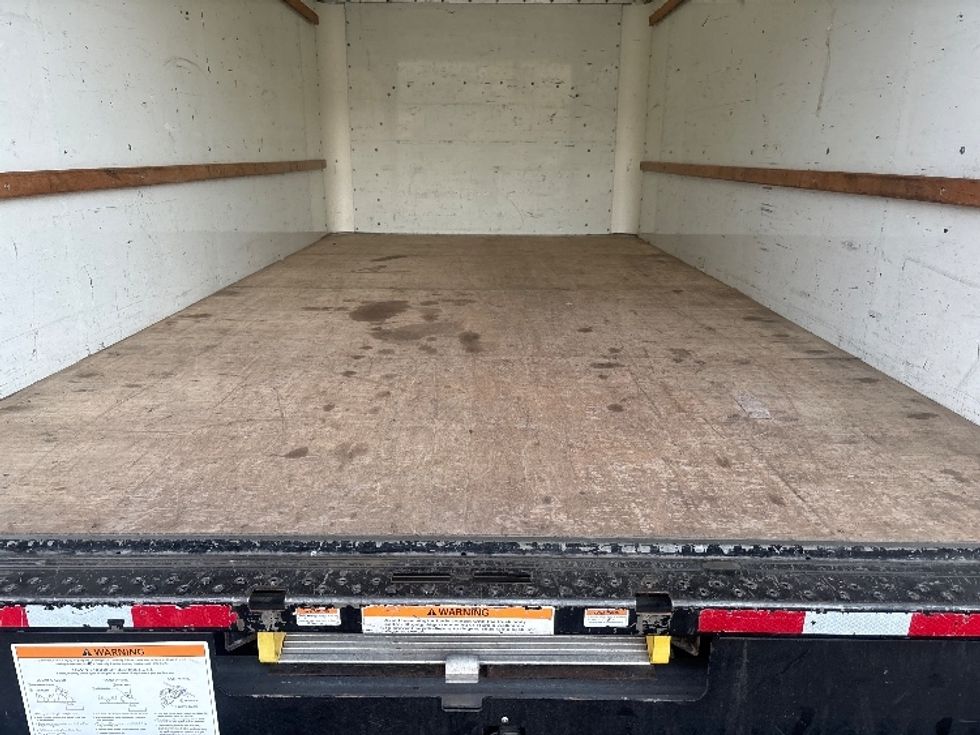 Light Duty Box Truck-Light and Medium Duty Trucks-GMC-2021-Savana G33903-Elmsford-NY-73,239\n\t\tmiles-$ 27,250 - Image 10