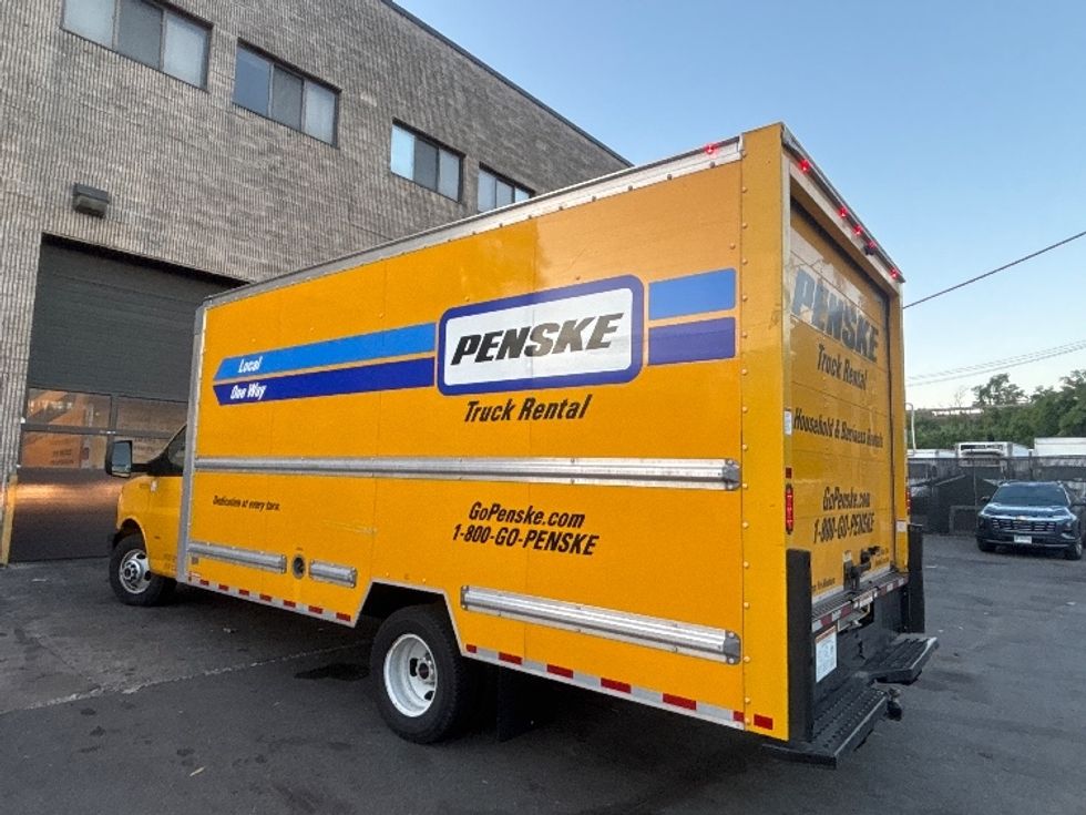 Light Duty Box Truck-Light and Medium Duty Trucks-GMC-2021-Savana G33903-Elmsford-NY-73,239\n\t\tmiles-$ 27,250 - Image 6