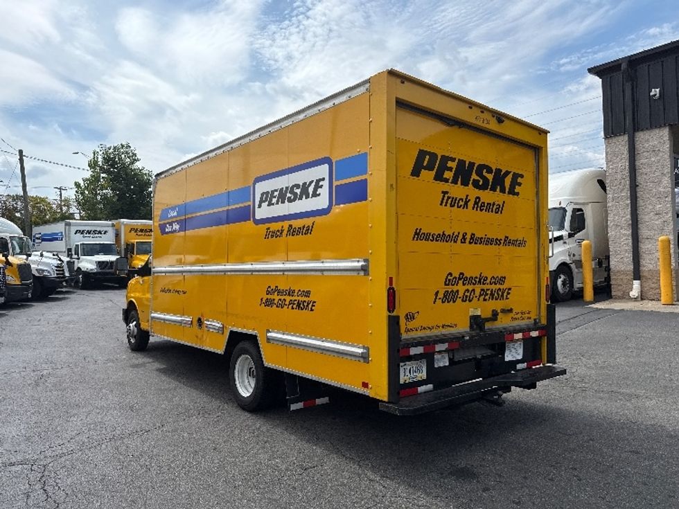 Light Duty Box Truck-Light and Medium Duty Trucks-GMC-2021-Savana G33903-Elmsford-NY-74,311\n\t\tmiles-$ 27,000 - Image 5