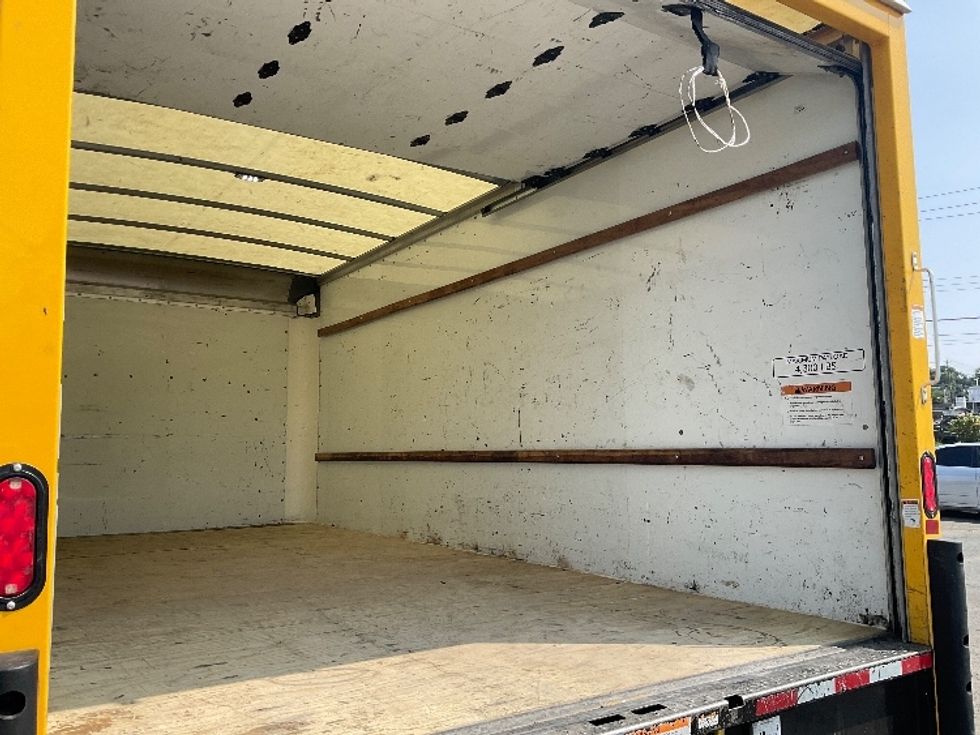 Light Duty Box Truck-Light and Medium Duty Trucks-GMC-2021-Savana G33903-Elmsford-NY-95,617\n\t\tmiles-$ 24,750 - Image 11