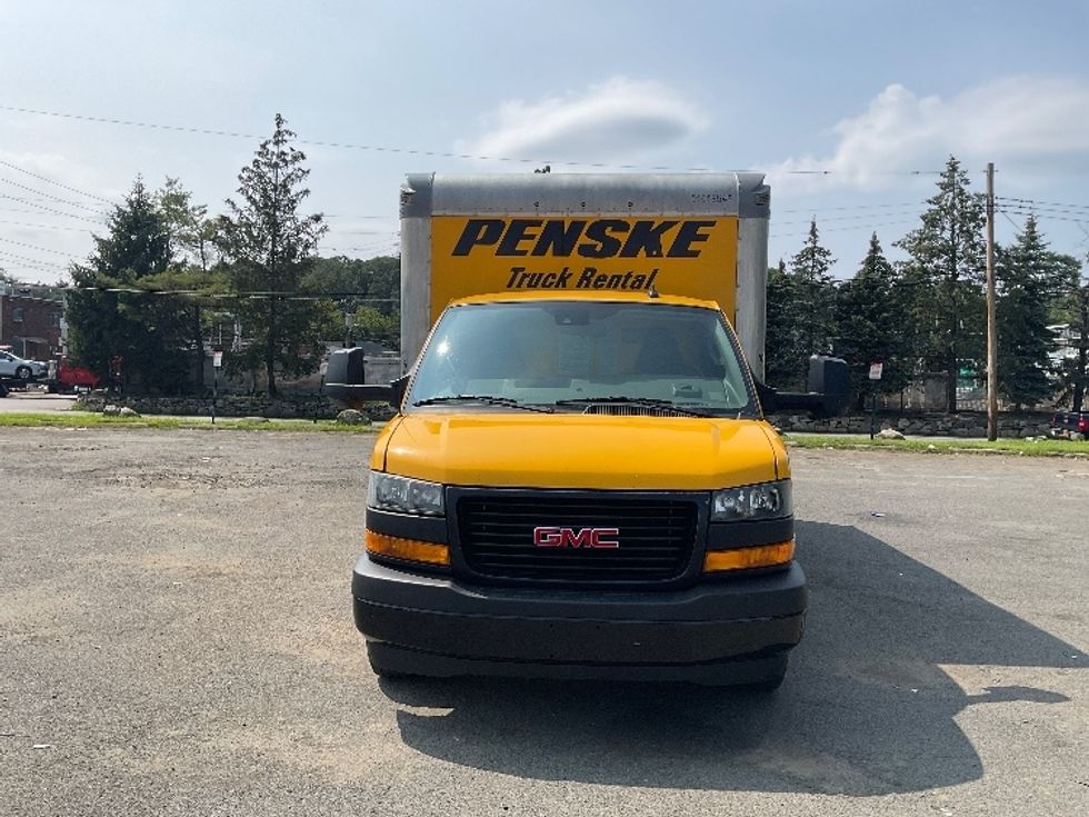 Light Duty Box Truck-Light and Medium Duty Trucks-GMC-2021-Savana G33903-Elmsford-NY-95,617\n\t\tmiles-$ 24,750 - Image 2