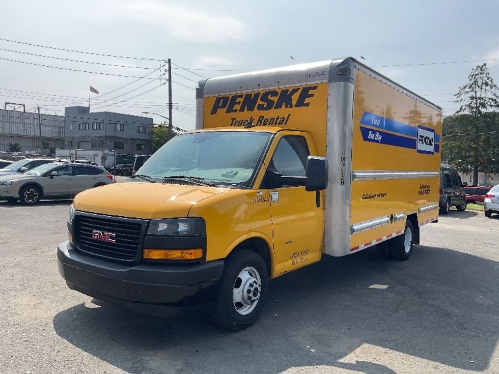 Light Duty Box Truck-Light and Medium Duty Trucks-GMC-2021-Savana G33903-Elmsford-NY-95,617\n\t\tmiles-$ 24,750 - Image 3