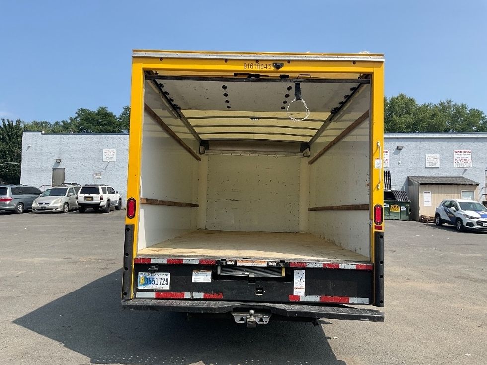 Light Duty Box Truck-Light and Medium Duty Trucks-GMC-2021-Savana G33903-Elmsford-NY-95,617\n\t\tmiles-$ 24,750 - Image 8