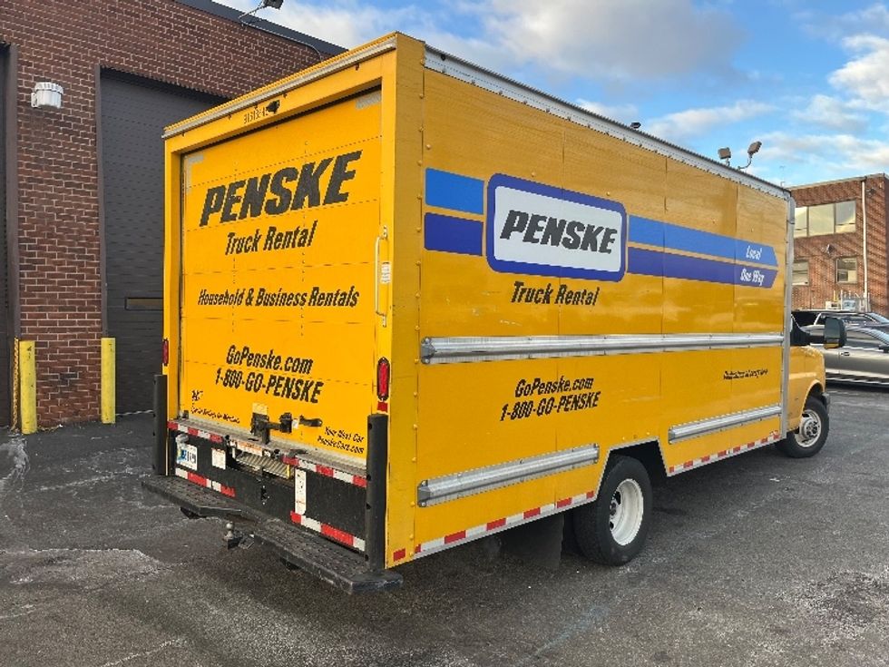 Light Duty Box Truck-Light and Medium Duty Trucks-GMC-2021-Savana G33903-Elmsford-NY-98,136\n\t\tmiles-$ 26,000 - Image 12