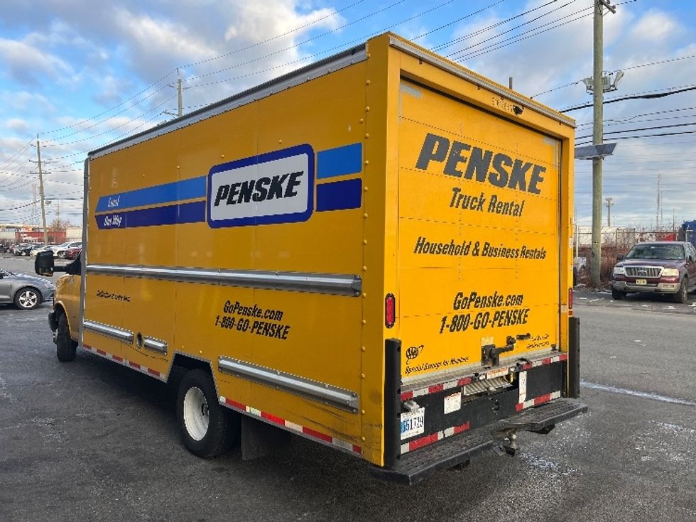 Light Duty Box Truck-Light and Medium Duty Trucks-GMC-2021-Savana G33903-Elmsford-NY-98,136\n\t\tmiles-$ 26,000 - Image 5