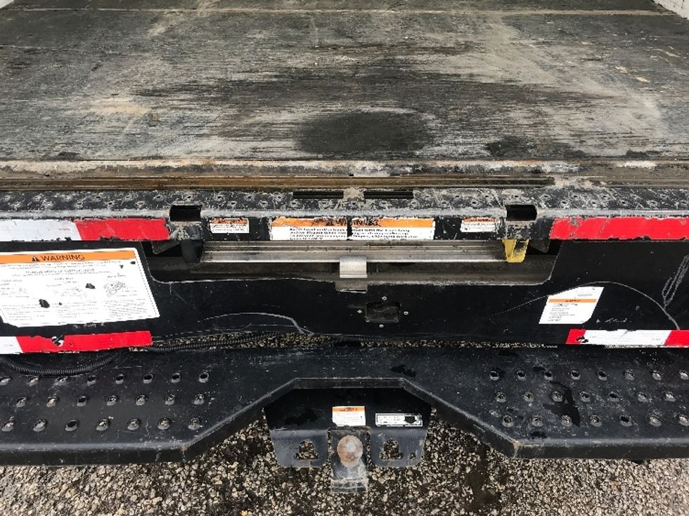 Light Duty Box Truck-Light and Medium Duty Trucks-GMC-2021-Savana G33903-Erie-PA-119,288\n\t\tmiles-$ 24,000 - Image 10