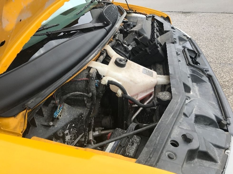 Light Duty Box Truck-Light and Medium Duty Trucks-GMC-2021-Savana G33903-Erie-PA-119,288\n\t\tmiles-$ 24,000 - Image 23