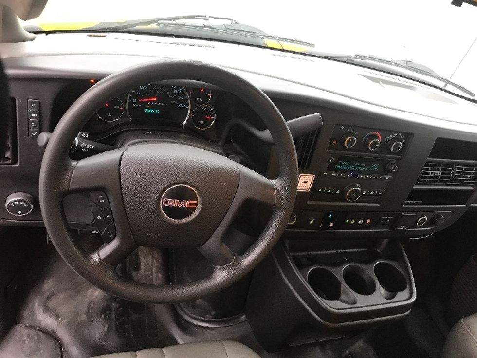 Light Duty Box Truck-Light and Medium Duty Trucks-GMC-2021-Savana G33903-Erie-PA-91,055\n\t\tmiles-$ 27,250 - Image 17