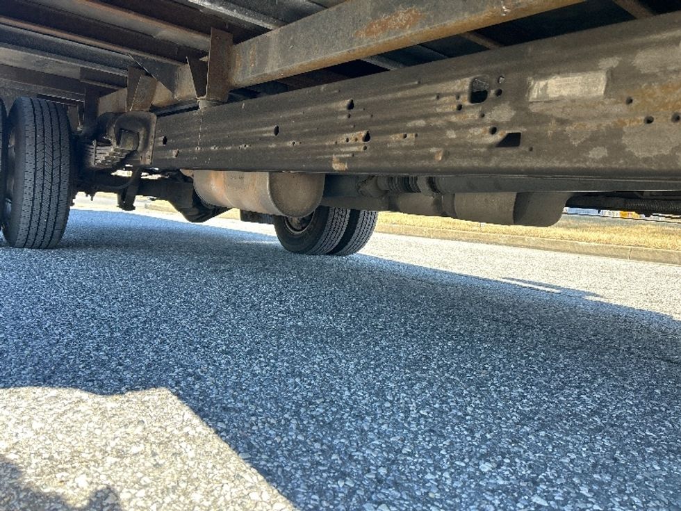 Light Duty Box Truck-Light and Medium Duty Trucks-GMC-2021-Savana G33903-Essex-MD-104,231\n\t\tmiles-$ 28,000 - Image 13