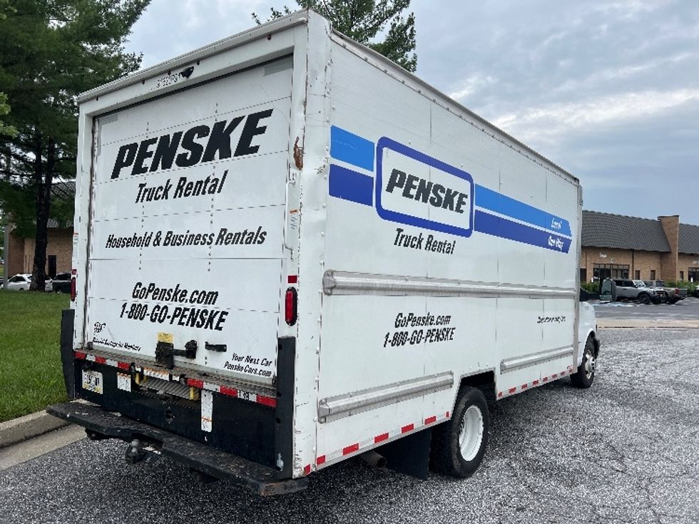 Light Duty Box Truck-Light and Medium Duty Trucks-GMC-2021-Savana G33903-Essex-MD-54,865\n\t\tmiles-$ 33,500 - Image 13