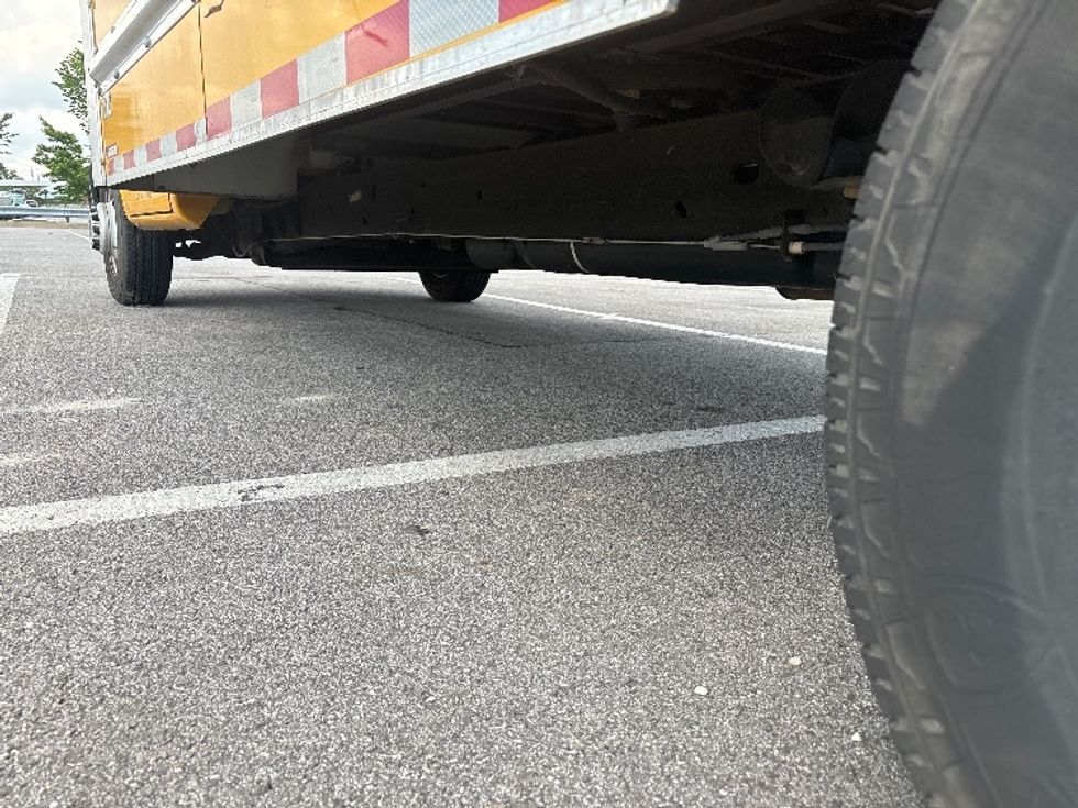 Light Duty Box Truck-Light and Medium Duty Trucks-GMC-2021-Savana G33903-Essex-MD-74,610\n\t\tmiles-$ 27,000 - Image 5