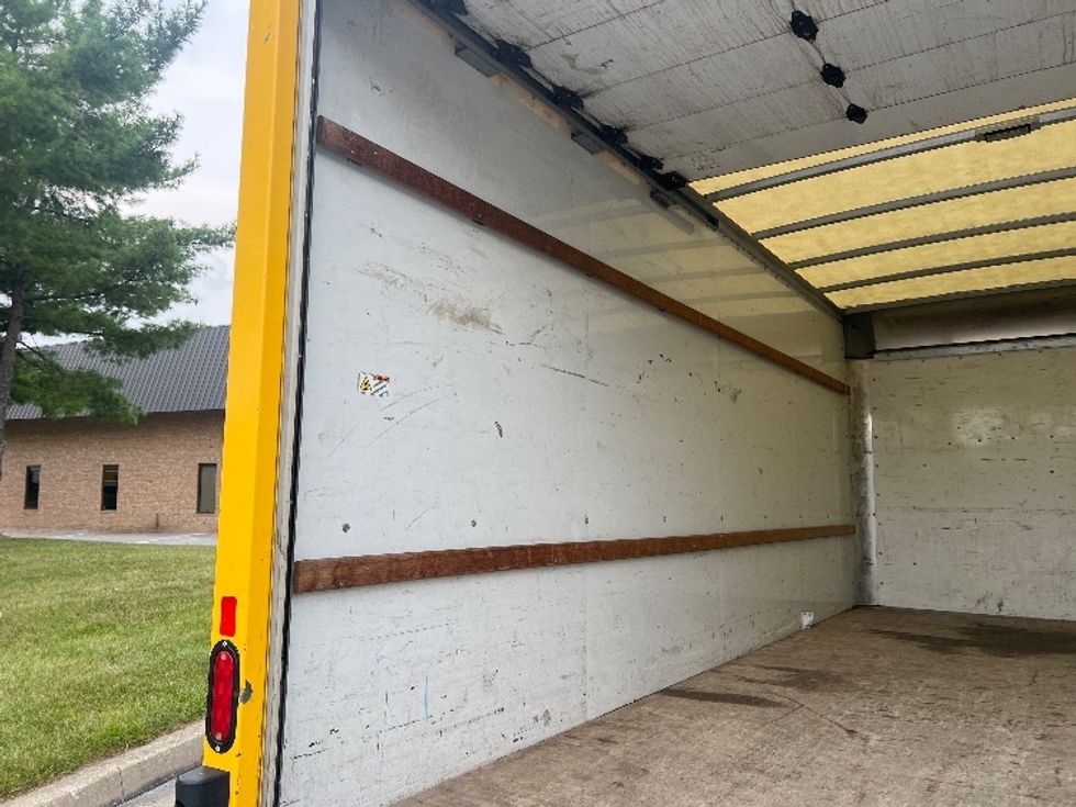 Light Duty Box Truck-Light and Medium Duty Trucks-GMC-2021-Savana G33903-Essex-MD-94,914\n\t\tmiles-$ 25,000 - Image 10