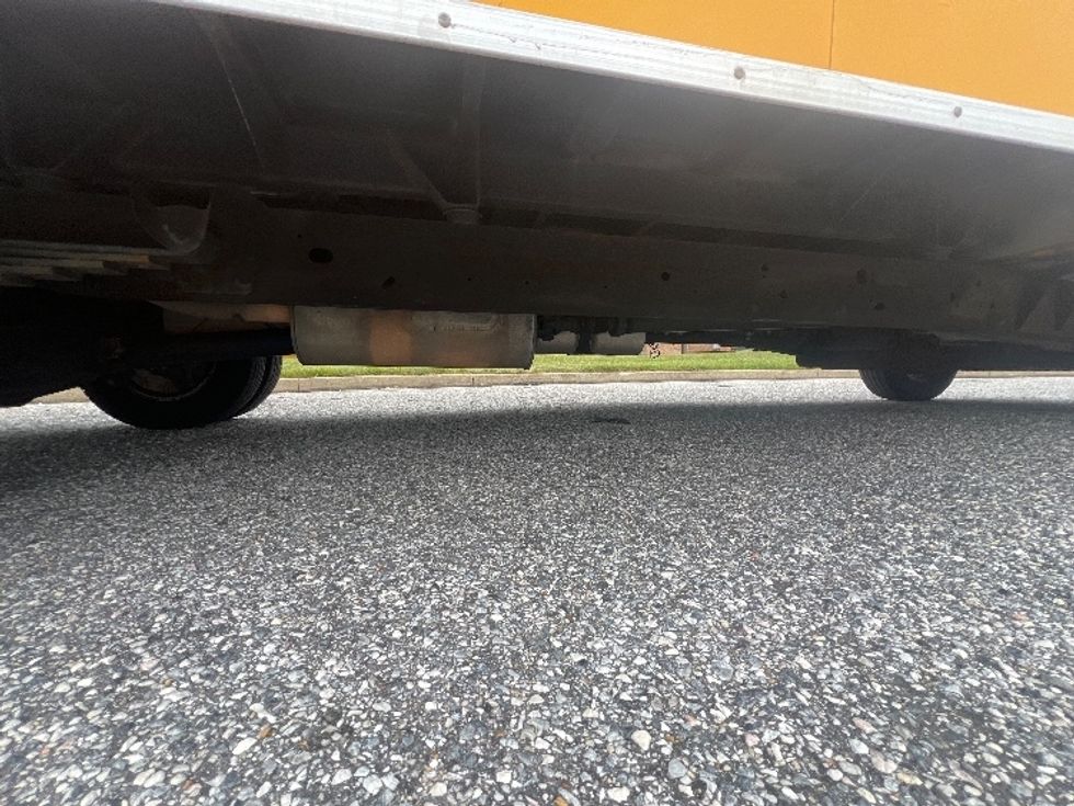 Light Duty Box Truck-Light and Medium Duty Trucks-GMC-2021-Savana G33903-Essex-MD-94,914\n\t\tmiles-$ 25,000 - Image 13