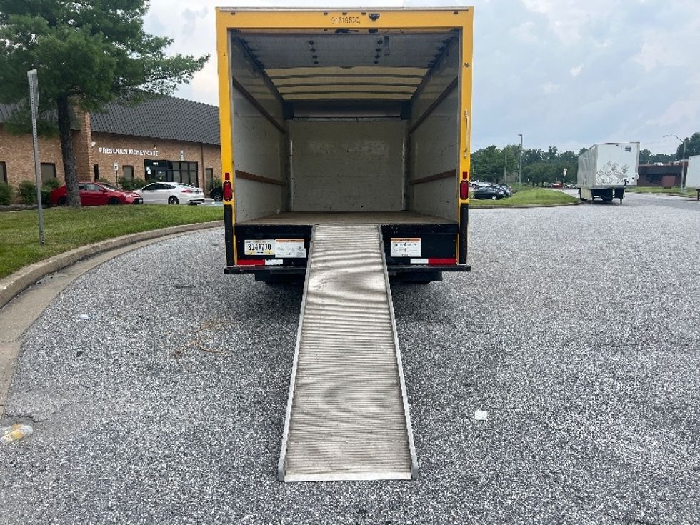 Light Duty Box Truck-Light and Medium Duty Trucks-GMC-2021-Savana G33903-Essex-MD-94,914\n\t\tmiles-$ 25,000 - Image 8