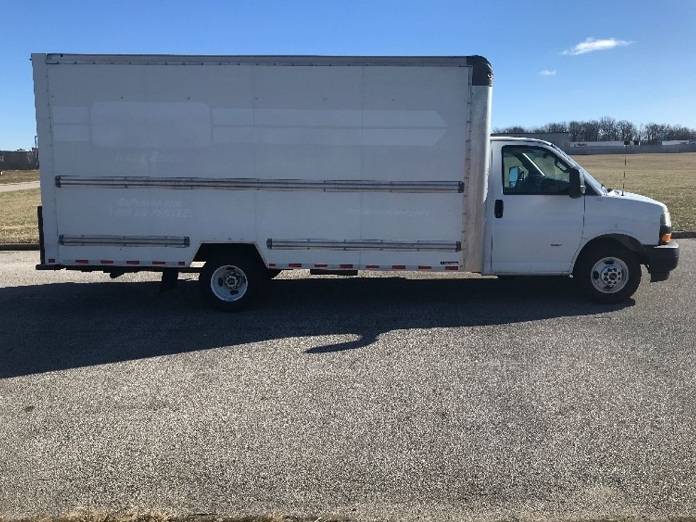 Light Duty Box Truck-Light and Medium Duty Trucks-GMC-2021-Savana G33903-Evansville-IN-107,192\n\t\tmiles-$ 29,000 - Image 15