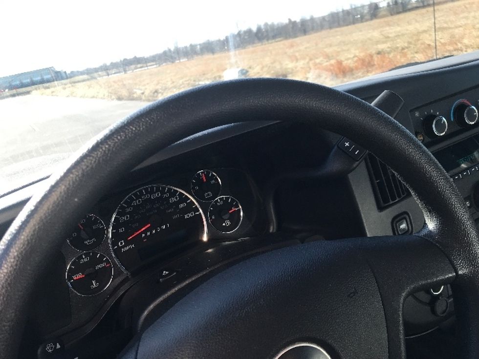 Light Duty Box Truck-Light and Medium Duty Trucks-GMC-2021-Savana G33903-Evansville-IN-107,192\n\t\tmiles-$ 29,000 - Image 17