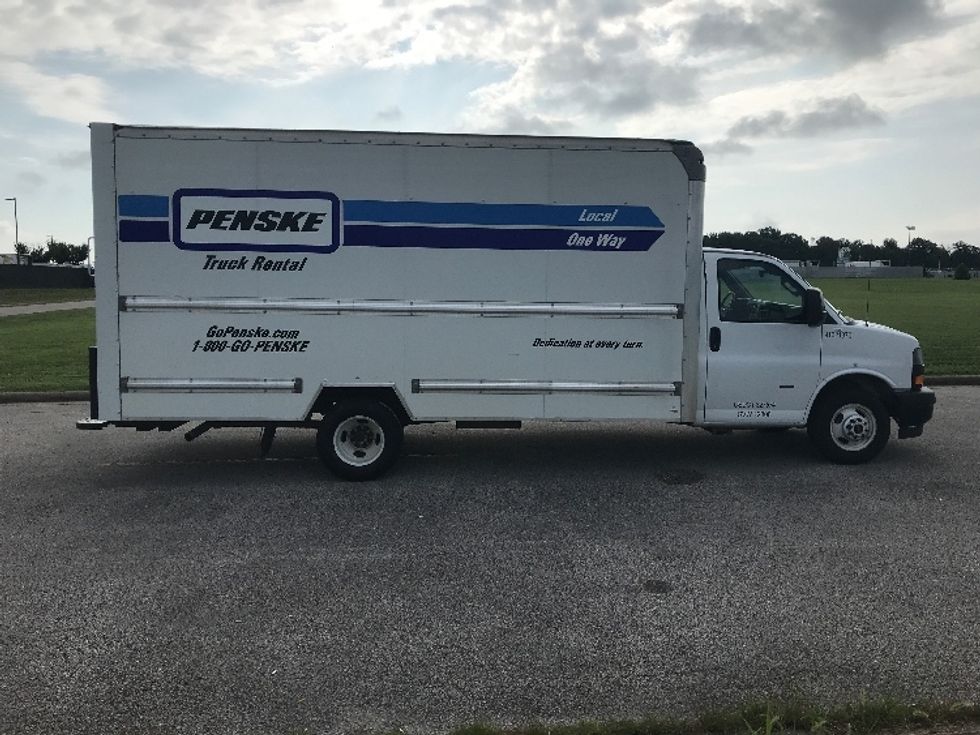 Light Duty Box Truck-Light and Medium Duty Trucks-GMC-2021-Savana G33903-Evansville-IN-107,540\n\t\tmiles-$ 27,500 - Image 15