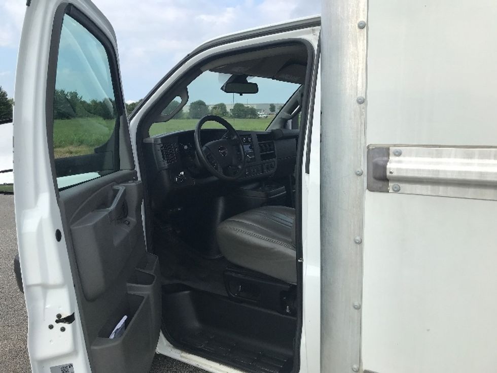 Light Duty Box Truck-Light and Medium Duty Trucks-GMC-2021-Savana G33903-Evansville-IN-107,540\n\t\tmiles-$ 27,500 - Image 16