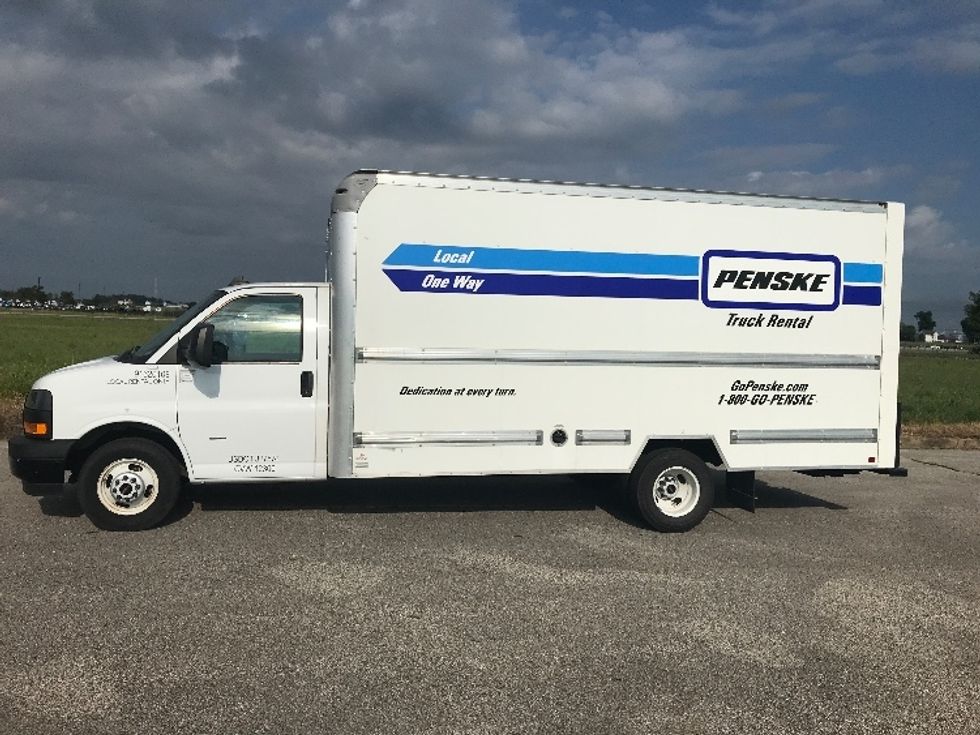 Light Duty Box Truck-Light and Medium Duty Trucks-GMC-2021-Savana G33903-Evansville-IN-59,108\n\t\tmiles-$ 33,000 - Image 4