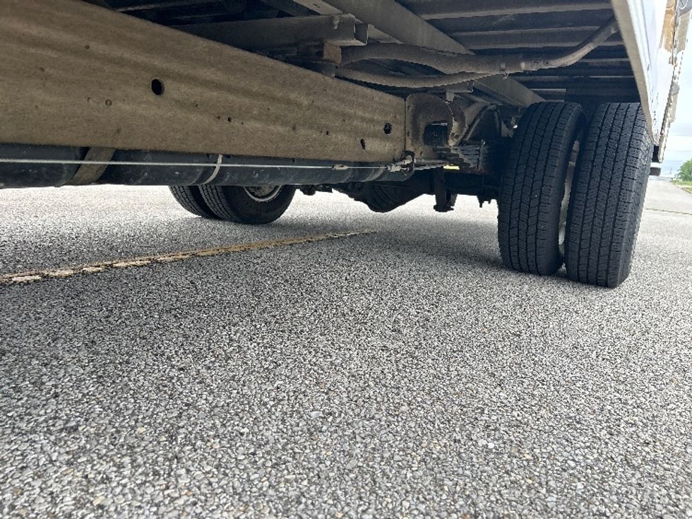 Light Duty Box Truck-Light and Medium Duty Trucks-GMC-2021-Savana G33903-Evansville-IN-77,940\n\t\tmiles-$ 26,750 - Image 5