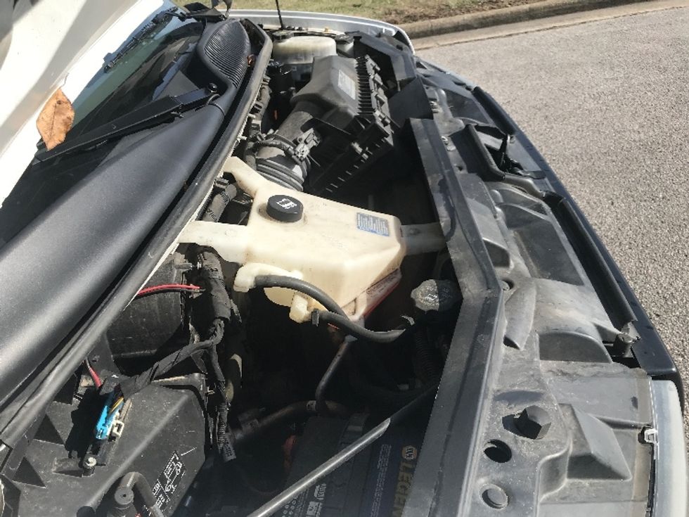 Light Duty Box Truck-Light and Medium Duty Trucks-GMC-2021-Savana G33903-Evansville-IN-95,307\n\t\tmiles-$ 29,000 - Image 23