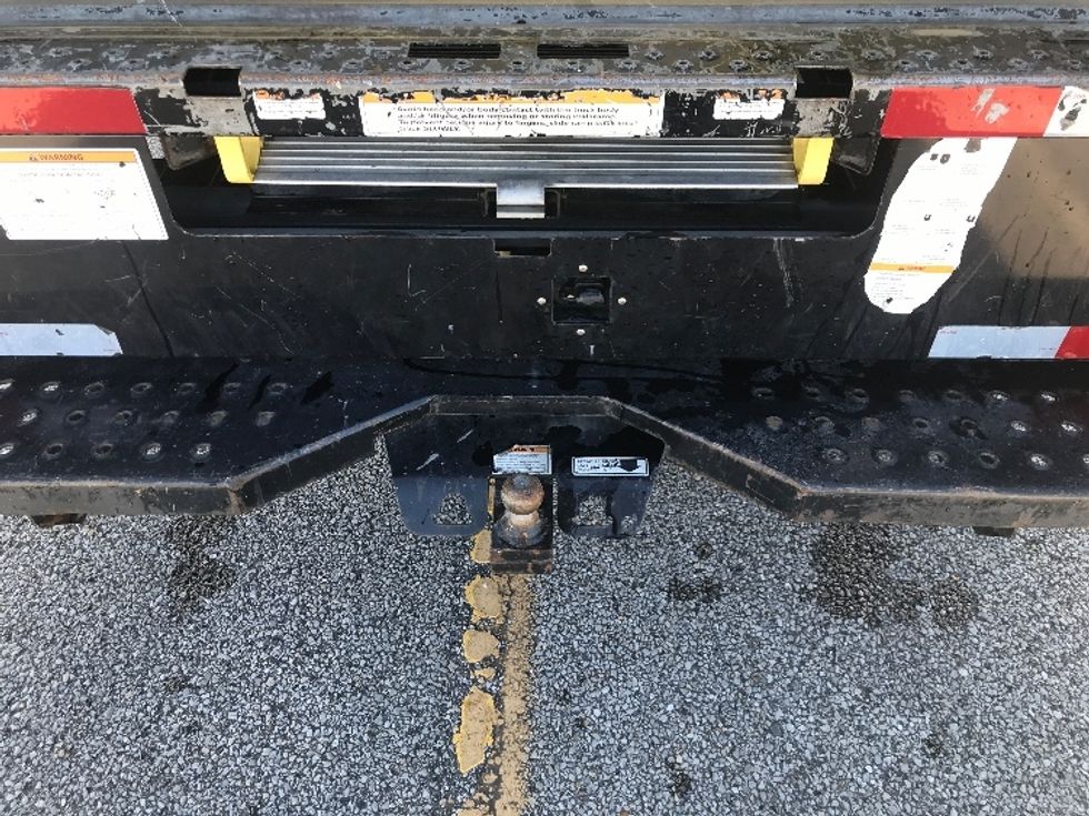 Light Duty Box Truck-Light and Medium Duty Trucks-GMC-2021-Savana G33903-Evansville-IN-95,307\n\t\tmiles-$ 29,000 - Image 9