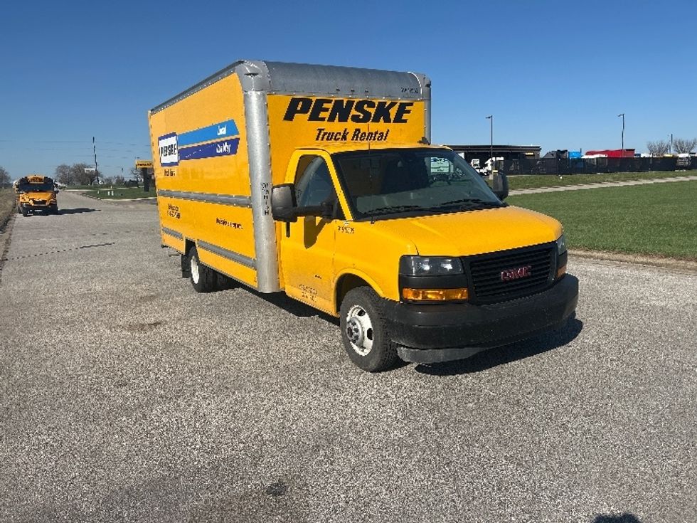 Light Duty Box Truck-Light and Medium Duty Trucks-GMC-2021-Savana G33903-Evansville-IN-98,198\n\t\tmiles-$ 25,500 - Image 1