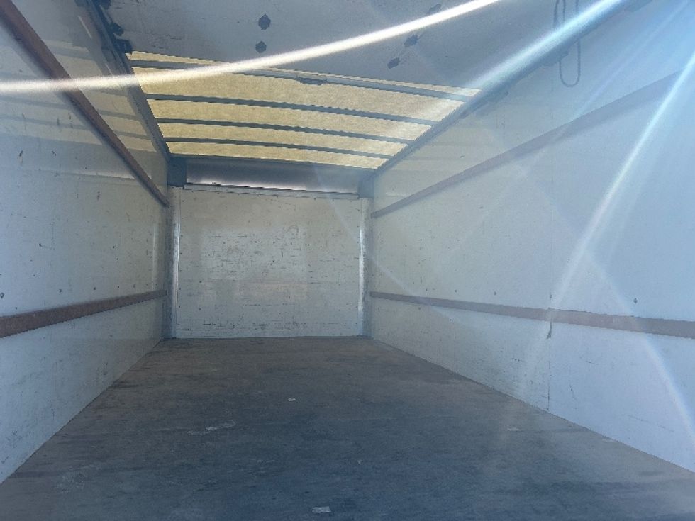 Light Duty Box Truck-Light and Medium Duty Trucks-GMC-2021-Savana G33903-Evansville-IN-98,198\n\t\tmiles-$ 25,500 - Image 12