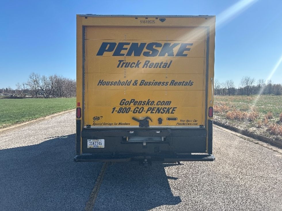 Light Duty Box Truck-Light and Medium Duty Trucks-GMC-2021-Savana G33903-Evansville-IN-98,198\n\t\tmiles-$ 25,500 - Image 7