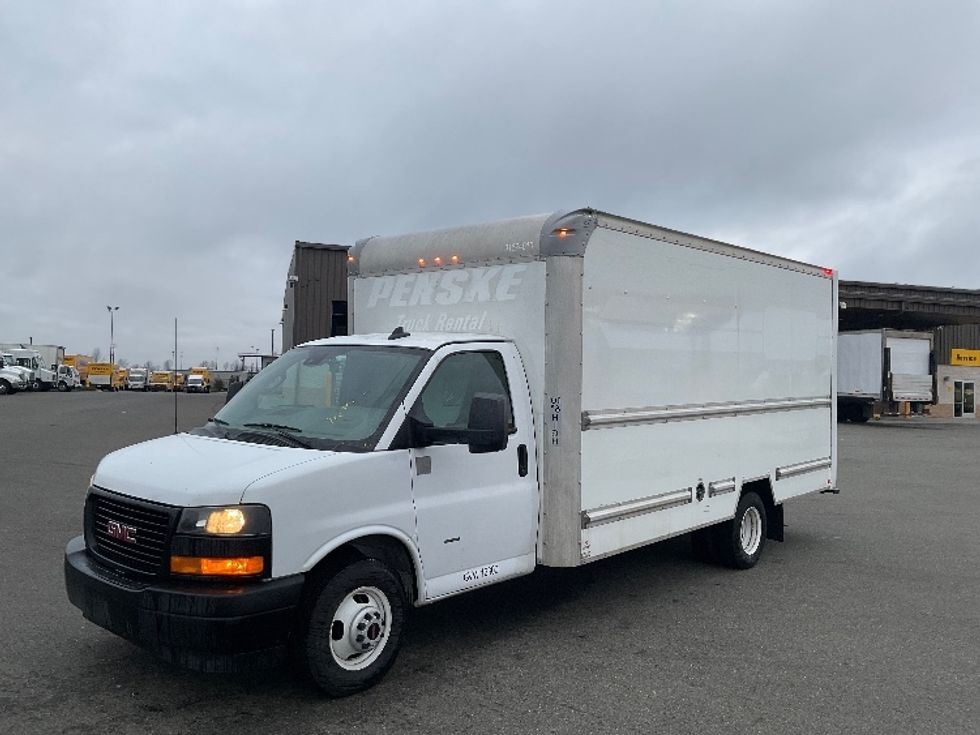Light Duty Box Truck-Light and Medium Duty Trucks-GMC-2021-Savana G33903-Everett-WA-105,551\n\t\tmiles-$ 30,000 - Image 3