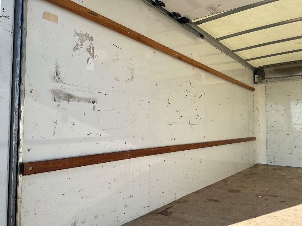 Light Duty Box Truck-Light and Medium Duty Trucks-GMC-2021-Savana G33903-Everett-WA-110,146\n\t\tmiles-$ 29,500 - Image 9