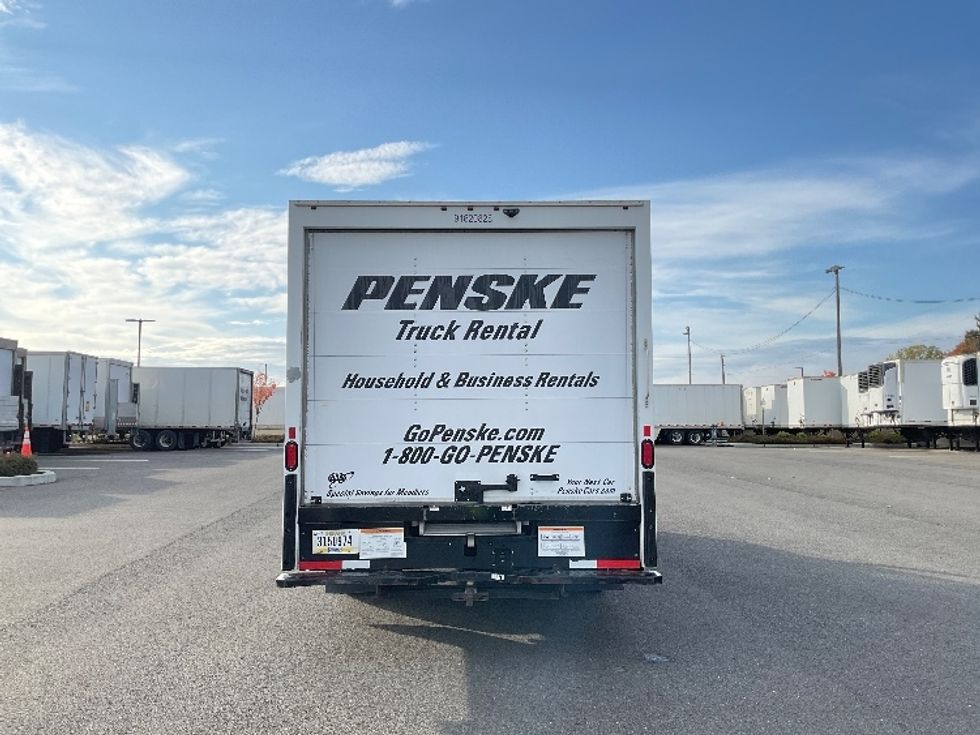 Light Duty Box Truck-Light and Medium Duty Trucks-GMC-2021-Savana G33903-Everett-WA-116,134\n\t\tmiles-$ 29,250 - Image 7