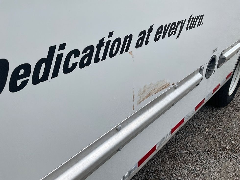 Light Duty Box Truck-Light and Medium Duty Trucks-GMC-2021-Savana G33903-Fayetteville-NC-106,724\n\t\tmiles-$ 29,000 - Image 23