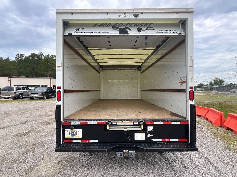Light Duty Box Truck-Light and Medium Duty Trucks-GMC-2021-Savana G33903-Fayetteville-NC-106,724\n\t\tmiles-$ 29,000 - Image 6