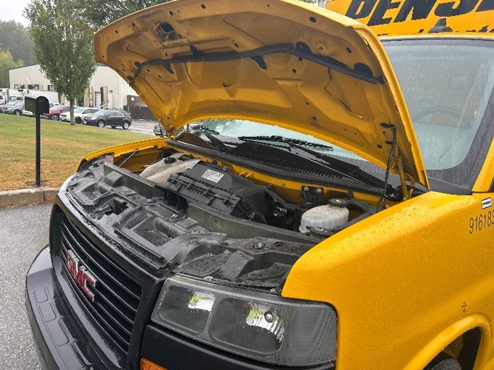 Light Duty Box Truck-Light and Medium Duty Trucks-GMC-2021-Savana G33903-Fitchburg-MA-110,942\n\t\tmiles-$ 24,000 - Image 21