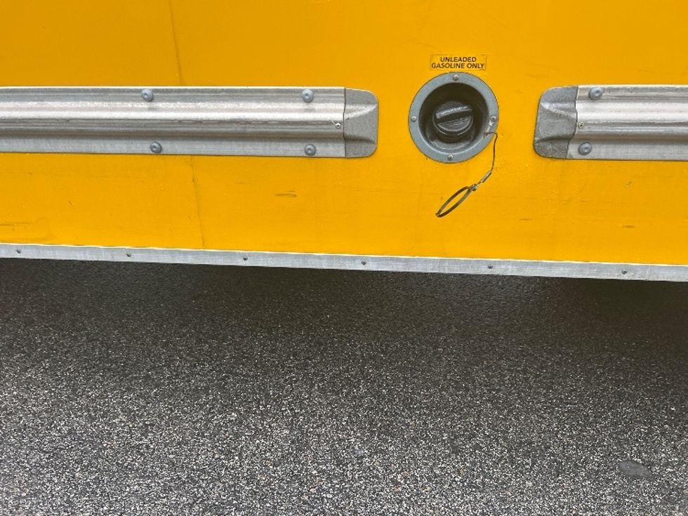 Light Duty Box Truck-Light and Medium Duty Trucks-GMC-2021-Savana G33903-Fitchburg-MA-110,942\n\t\tmiles-$ 24,000 - Image 5