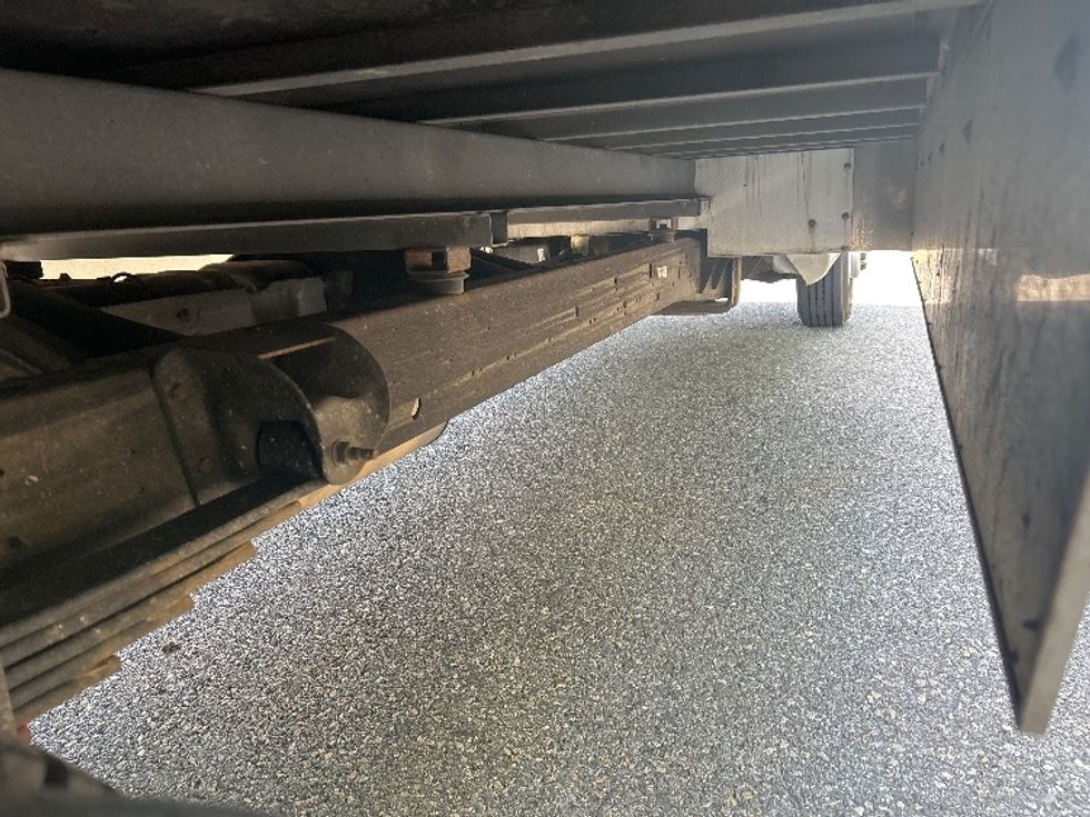 Light Duty Box Truck-Light and Medium Duty Trucks-GMC-2021-Savana G33903-Fitchburg-MA-81,555\n\t\tmiles-$ 28,250 - Image 14