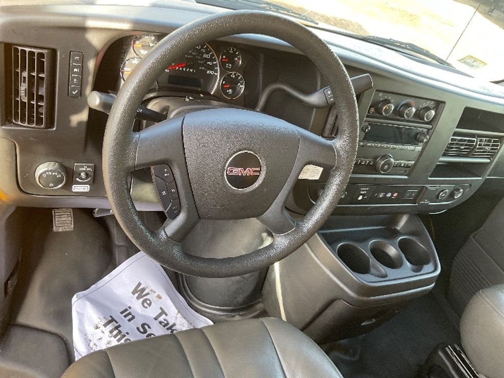 Light Duty Box Truck-Light and Medium Duty Trucks-GMC-2021-Savana G33903-Fitchburg-MA-86,804\n\t\tmiles-$ 26,500 - Image 18