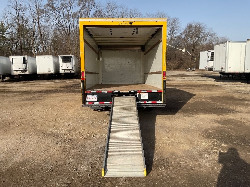 Light Duty Box Truck-Light and Medium Duty Trucks-GMC-2021-Savana G33903-Fitchburg-MA-86,804\n\t\tmiles-$ 26,500 - Image 9