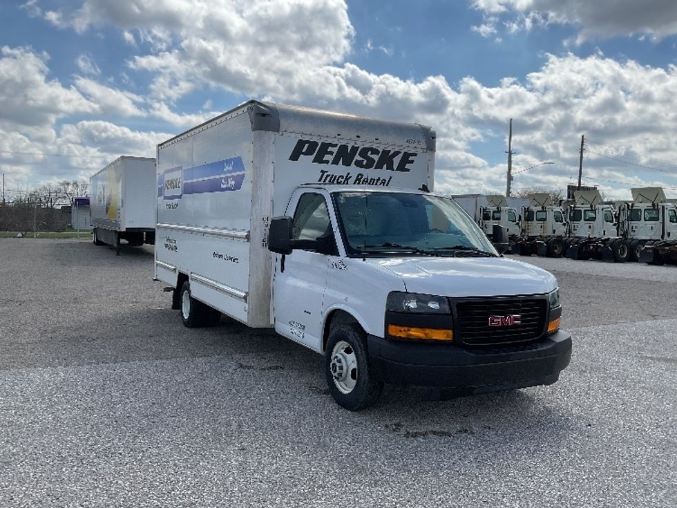 Light Duty Box Truck-Light and Medium Duty Trucks-GMC-2021-Savana G33903-Flint-MI-102,953\n\t\tmiles-$ 28,250 - Image 1