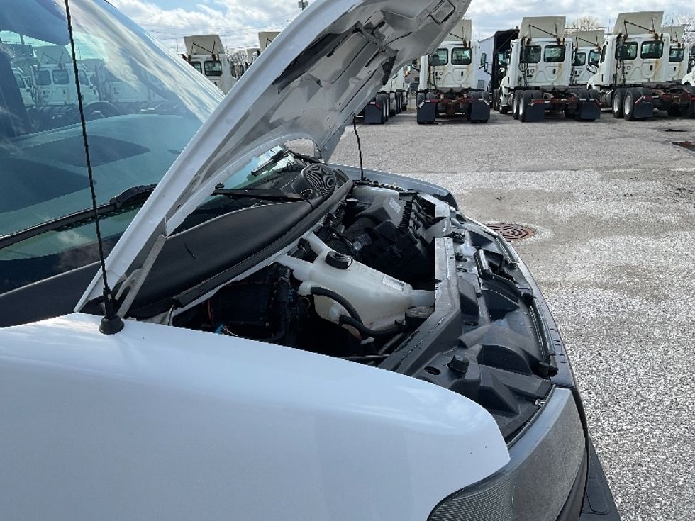 Light Duty Box Truck-Light and Medium Duty Trucks-GMC-2021-Savana G33903-Flint-MI-102,953\n\t\tmiles-$ 28,250 - Image 22