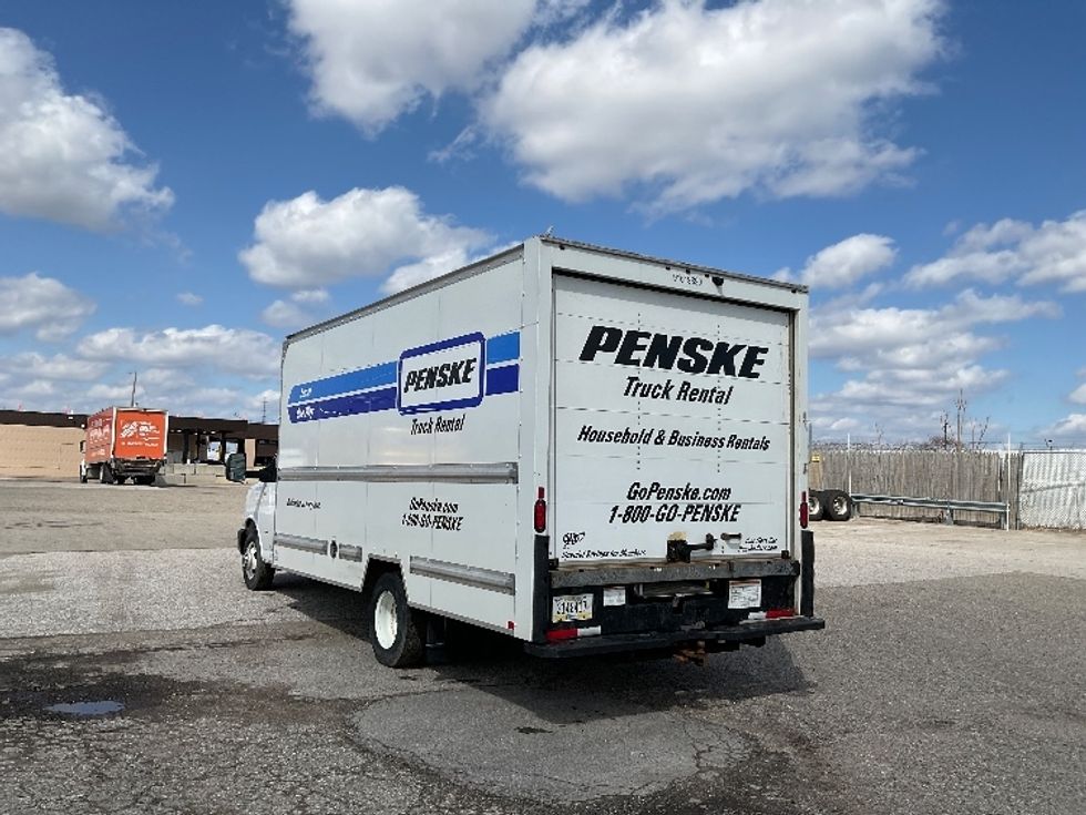 Light Duty Box Truck-Light and Medium Duty Trucks-GMC-2021-Savana G33903-Flint-MI-102,953\n\t\tmiles-$ 28,250 - Image 6