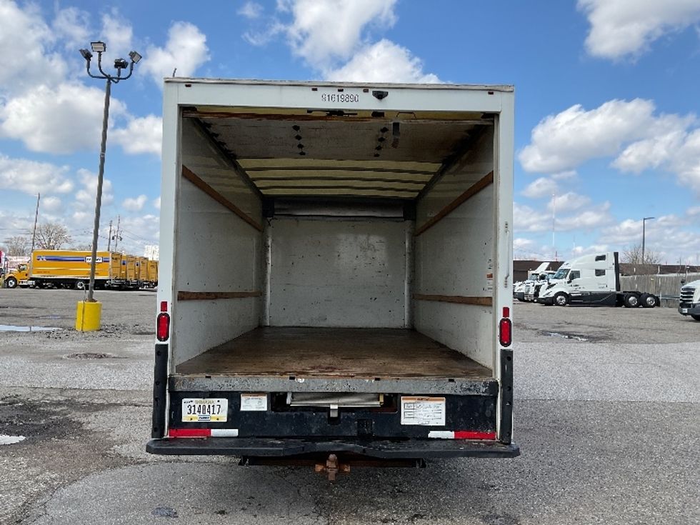 Light Duty Box Truck-Light and Medium Duty Trucks-GMC-2021-Savana G33903-Flint-MI-102,953\n\t\tmiles-$ 28,250 - Image 8